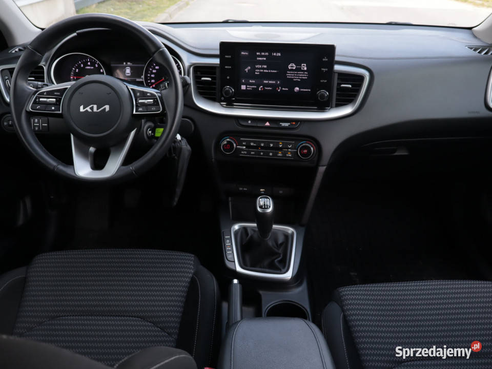 Kia Ceed 10 TGDI sprzedam