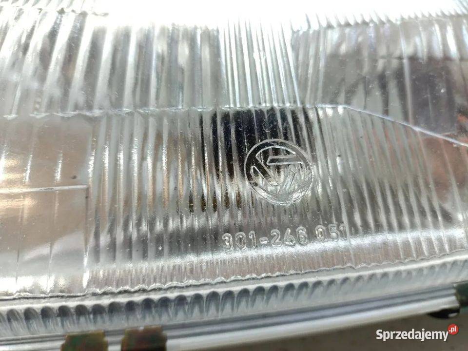 Skoda Felicia I 199497 REFLEKTOR LAMPA PRZÓD osobowe Skarżysko-Kamienna sprzedam