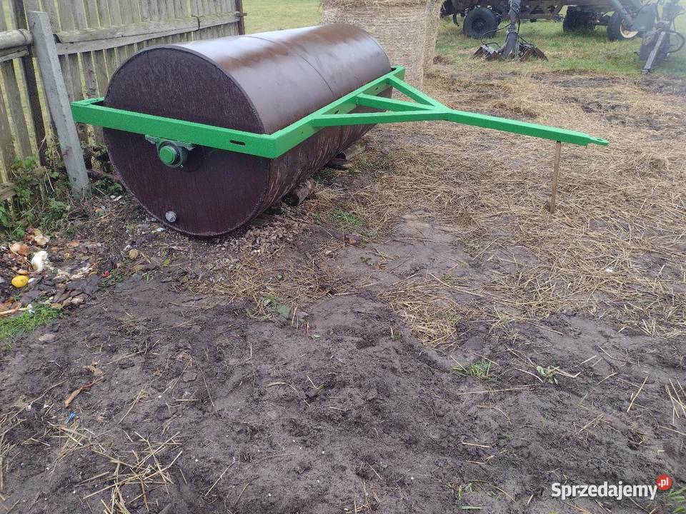 Rozsiewacz nawozu wapna Motyl Kłos wywrotka Rolnictwo Zaręby