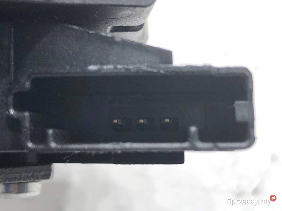 ZAMEK KLAPY TYŁ OPEL ZAFIRA C Minivan 13587646