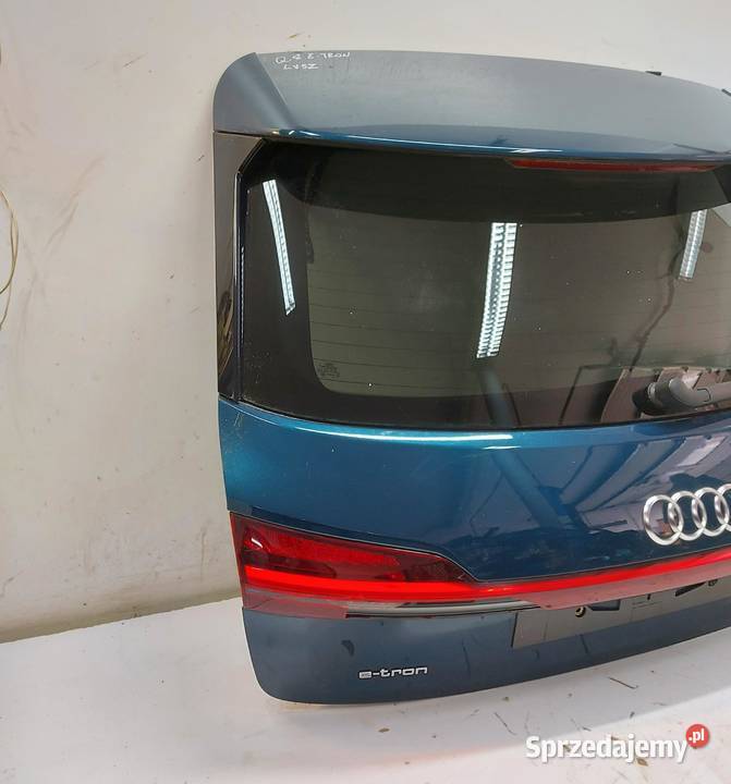 Audi Q8 ETRON SUV 4KE klapa pokrywa bagażnika Klapy bagażnika