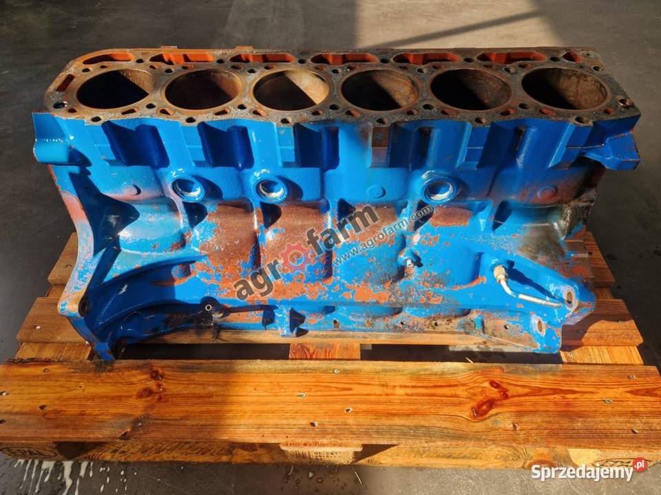Blok silnika Ford 8240 7840 8340 Byków