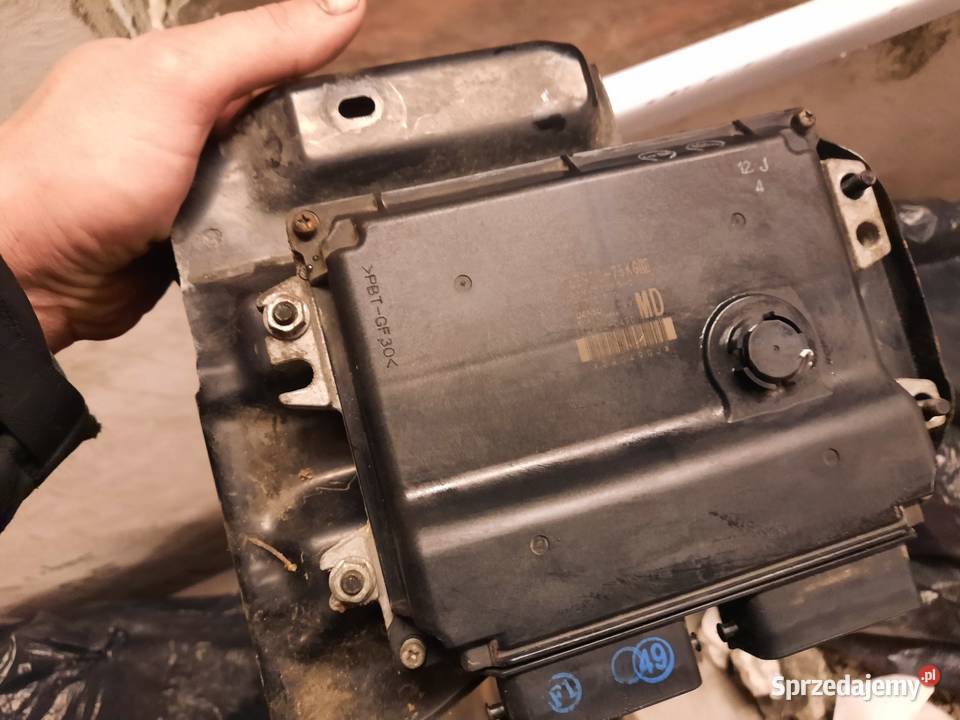 Komputer sterownik silnika suzuki sx4 20 benzyna osobowe małopolskie Racławice sprzedam