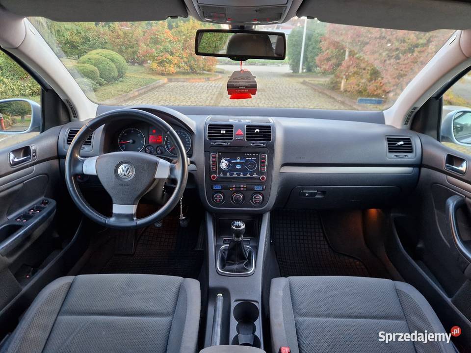VW Golf V 19 TDI BKC Klimatronic Navi autoalarm Ryglice