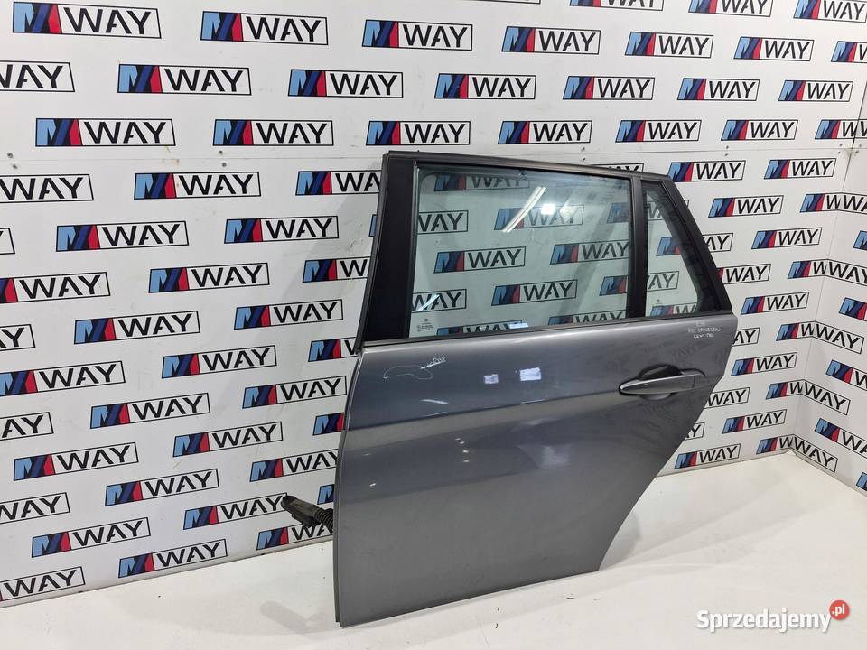 BMW E90 E91 DRZWI LEWY TYŁ TYLNIE LEWE A52