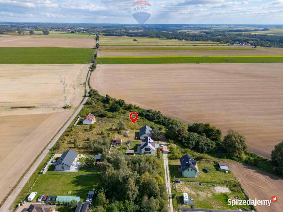 Działka budowlana koło Poznania jezioro i las Uzarzewo