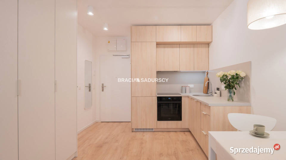 wynajmu mieszkania 3584m2 2 pokoje Kraków małopolskie