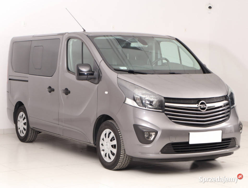 Opel Vivaro 16 BiCDTI Piaseczno