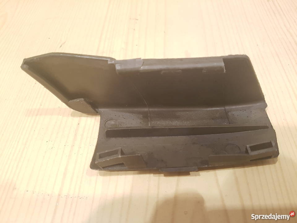 Boczna osłona zaślepka siedzenia Mercedes 123 osobowe Wyposażenie wnętrza Gdańsk