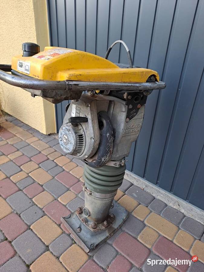 Skoczek stopa Wacker Neuson BS Strzebiń