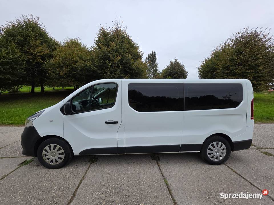 Renault Trafic z 2018 9 miejsc Zadbany i gotowy Chrzanów