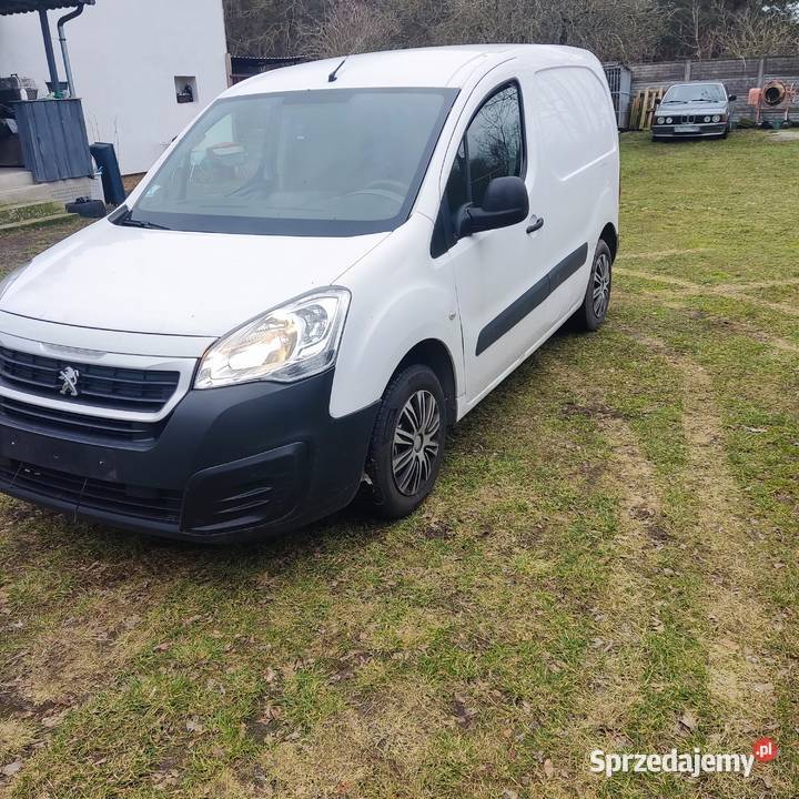 Peugeot Patrnerbiała rakieta lubuskie Słubice