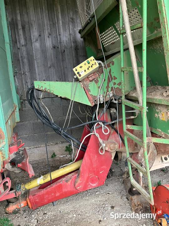 Rozrzutnik obornika Strautmann VS16 Rozrzutniki obornika Zwiastowice