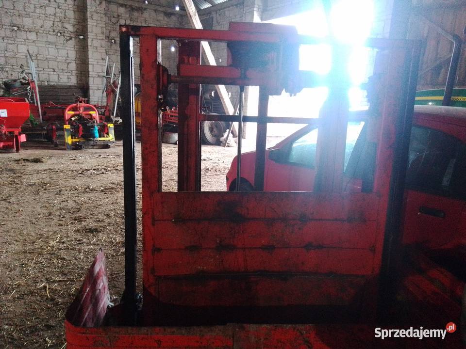 Wycinak do kiszonek niski z windą Czyżew