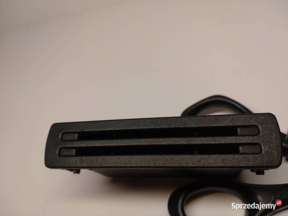 Schowek na kartę monety Ford Fiesta mk7 Rumia