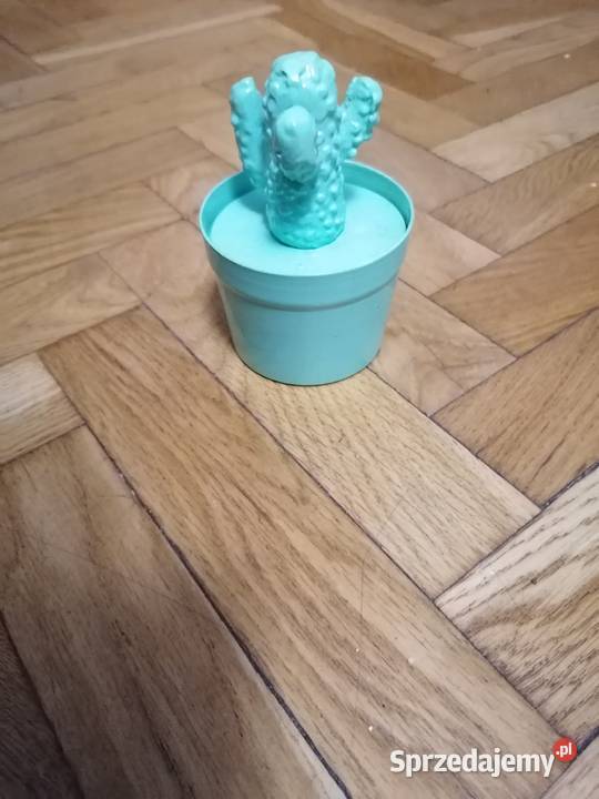 Doniczka metalowa odcienie zieleni Wyposażenie wnętrz Gdańsk