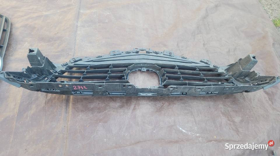 MAZDA VI 6 GJ 13 GRILL ATRAPA GHP950712 2742