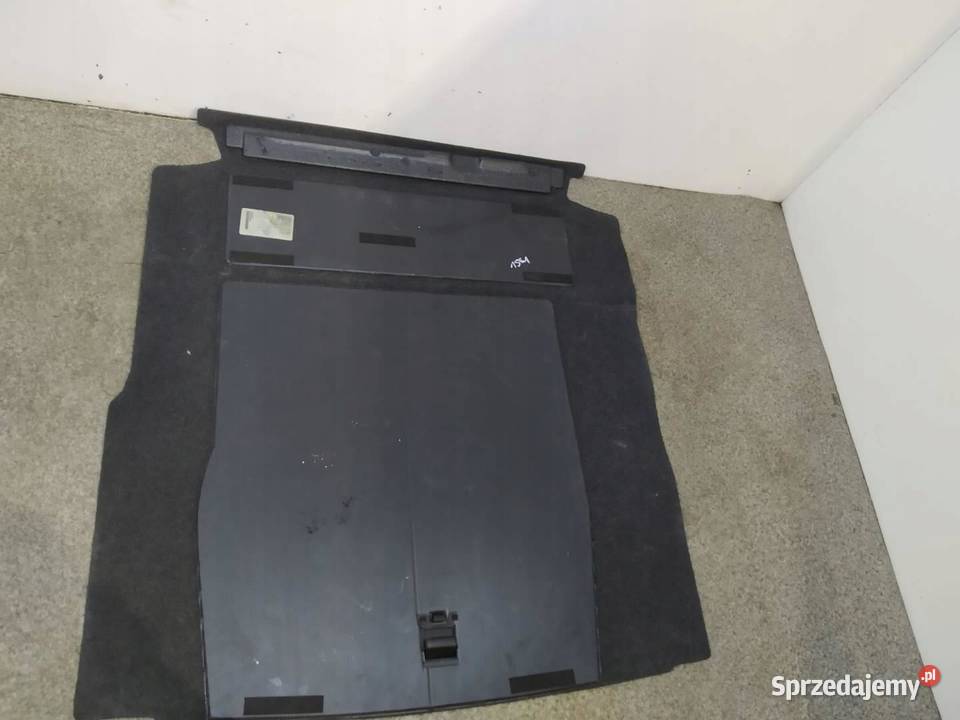 PODŁOGA BAGAŻNIKA DYWAN SEDAN USA 561863463 VW świętokrzyskie