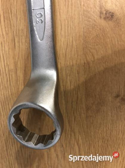 Klucz oczkowy odgięty 30x32 TENG TOOLS Stan Nowosiedlice