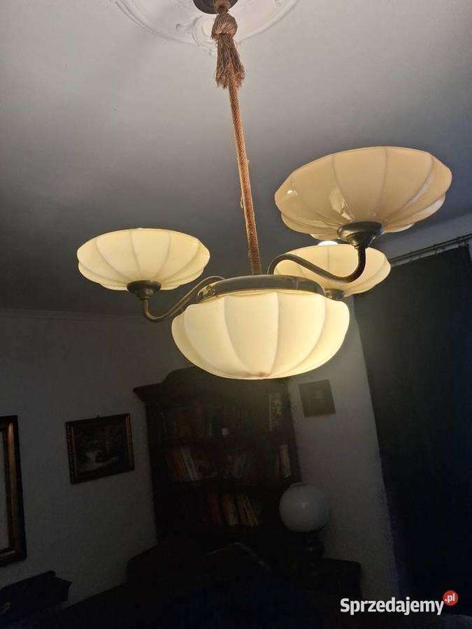 Przedwojenna lampa sufitowa dolnośląskie