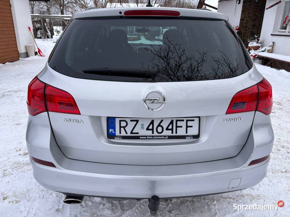Opel Astra 14 Turbo 140 2010 podkarpackie Rzeszów