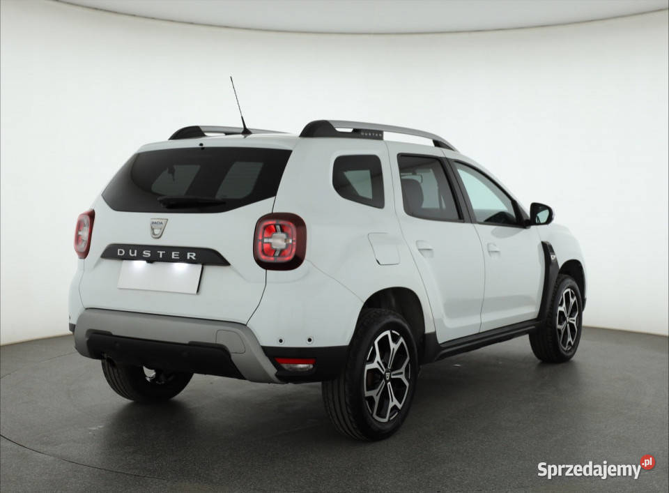 Dacia Duster 16 SCe relingi dachowe Duster