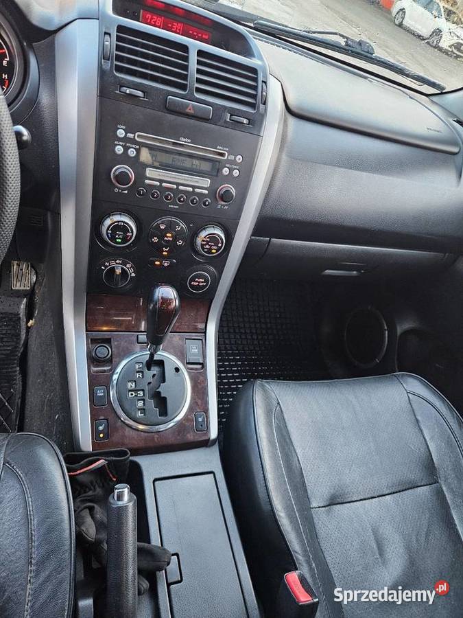 Suzuki Grand Vitara 20 Automat wyciagarka lift 140KM Tarnów