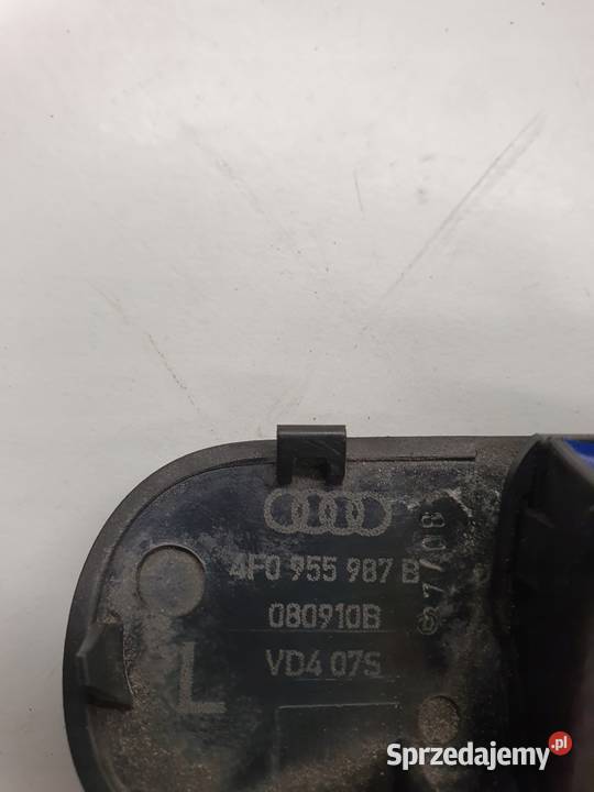 DYSZA SPRYSKIWACZA LEWA AUDI A6 C6 4F0955987B osobowe Dysze spryskiwaczy Przystajń