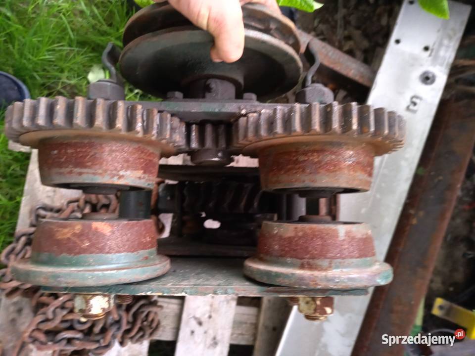 Wyciąg łańcuchowy rugcug Trawniki