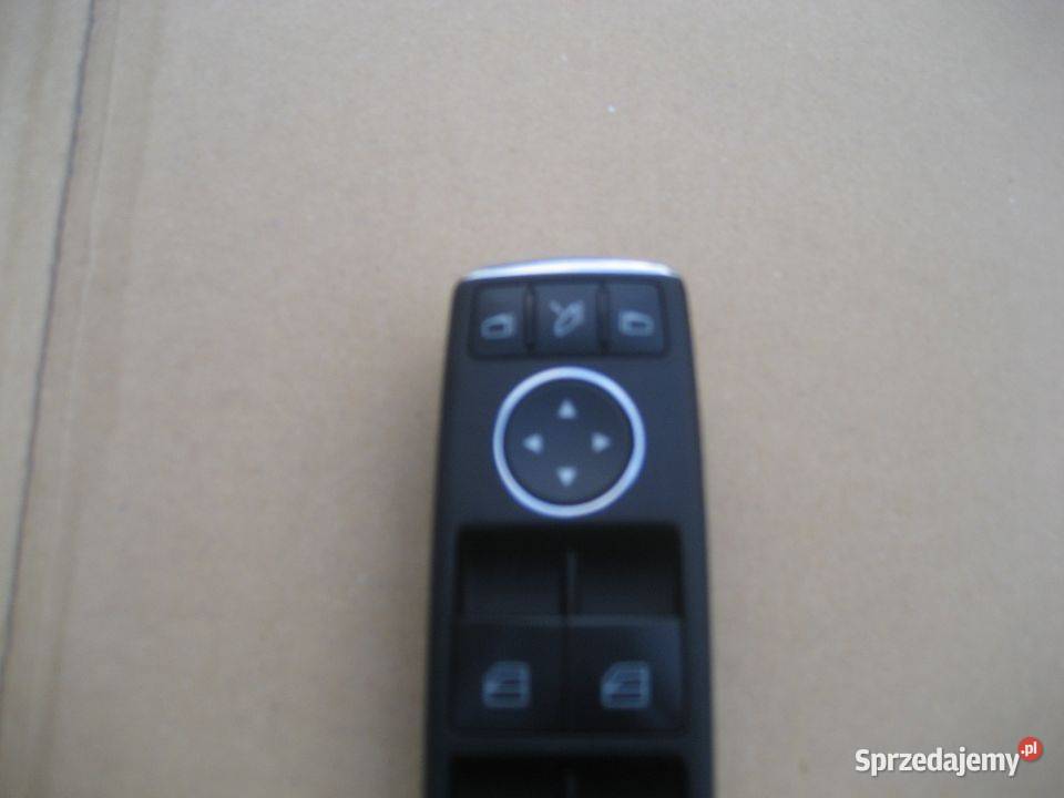 mercedes 204 w204 c klasa przełącznik włącznik Rakoniewice