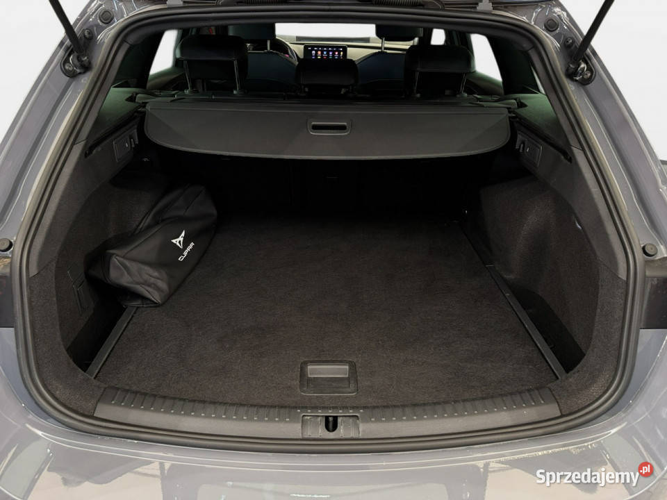 Cupra Leon Sportstourer VAT 23 15TSI 150 M6 2023 pełny VAT Myślenice