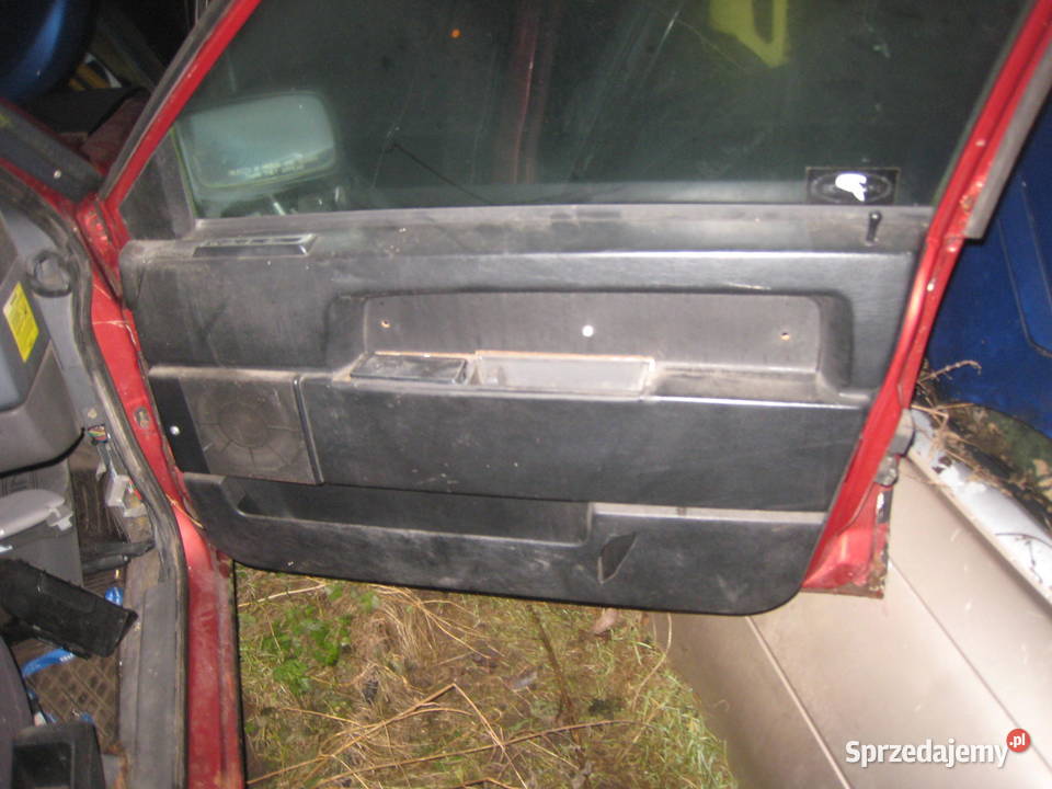 Boczek drzwi prawych przednich prawych przód Kraków
