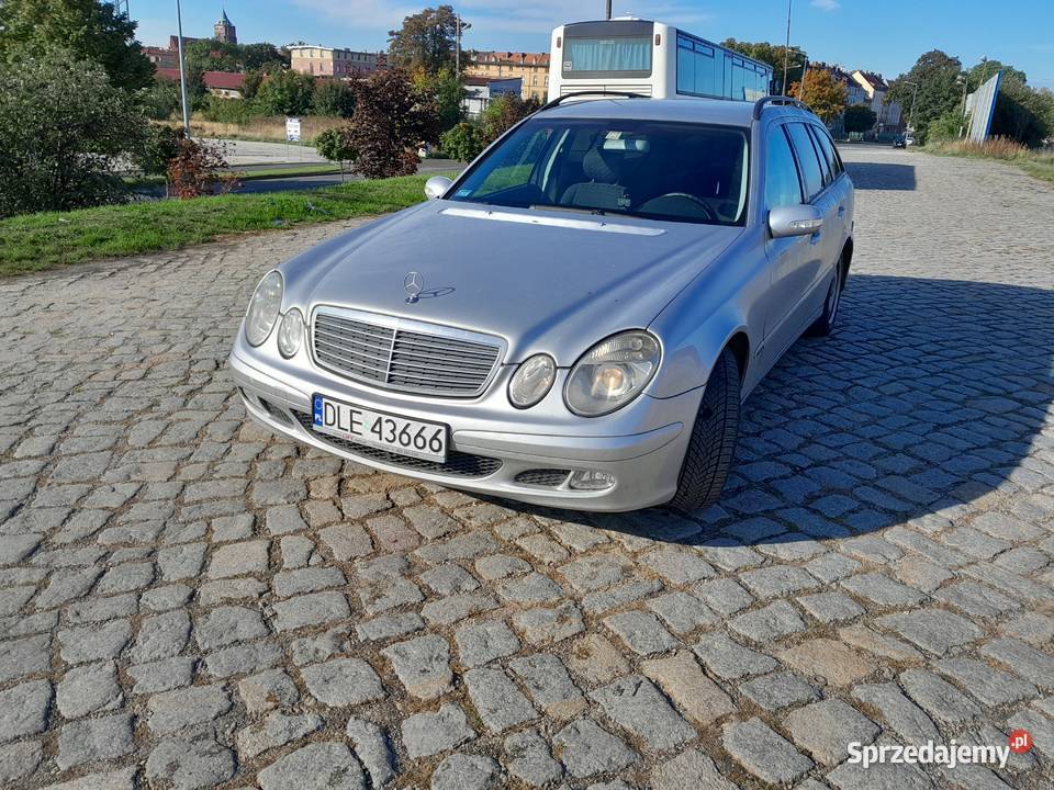 Mercedes 211 Chojnów