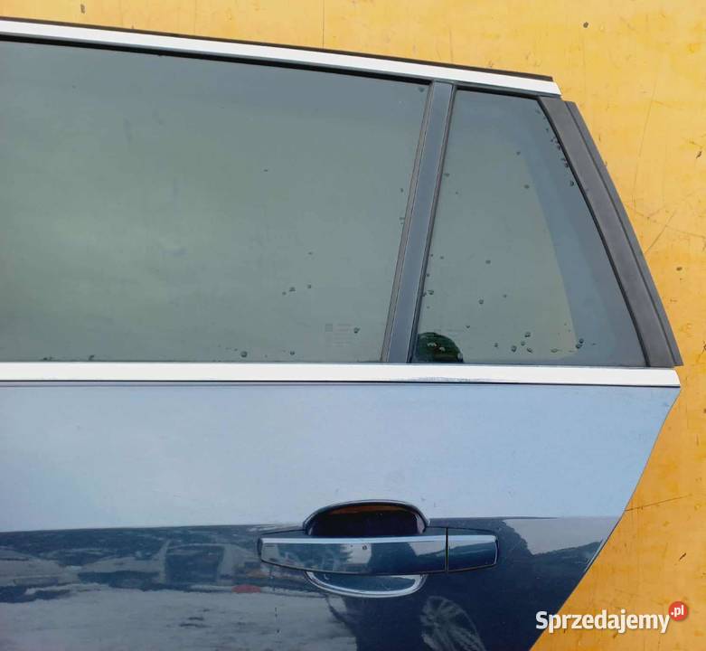 OPEL INSIGNIA A KOMBI DRZWI LEWY TYŁ DO Radom