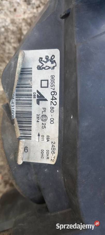 Lampa przednia prawa Peugeot 307 kombi lift Lampy przednie Elbląg