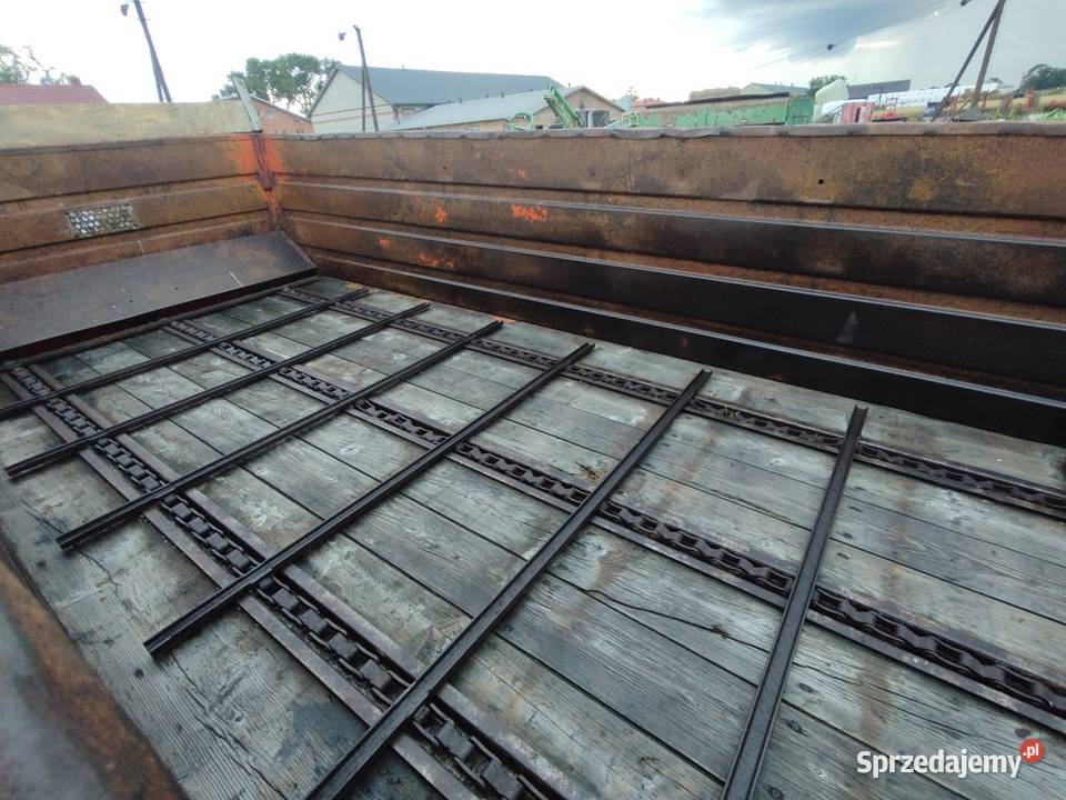 Pionowy adapter 8t rozrzutnik obornika ładny Rozrzutniki obornika łódzkie Błonie