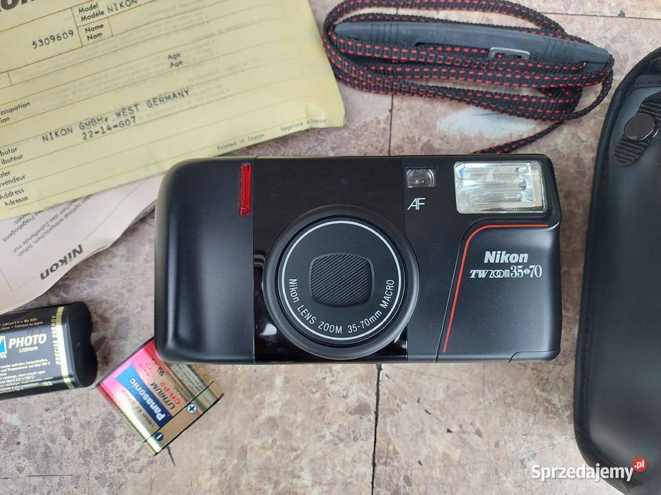 Kompaktowy aparat fotograficzny Nikon TW Zoom Tczew