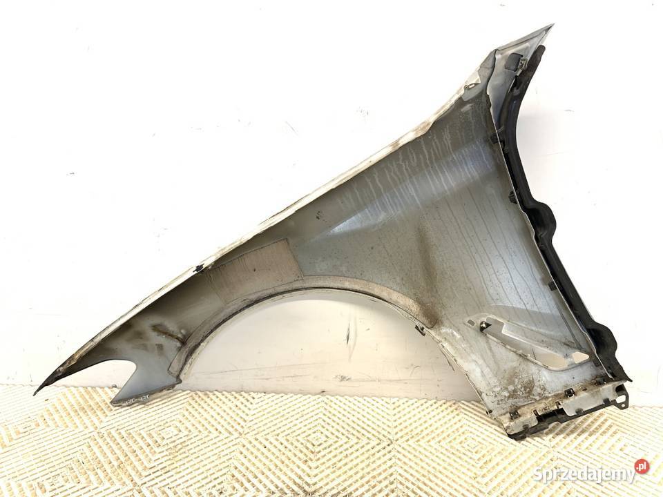 BŁOTNIK PRAWY PRZÓD BMW G30 SedanLimuzyna