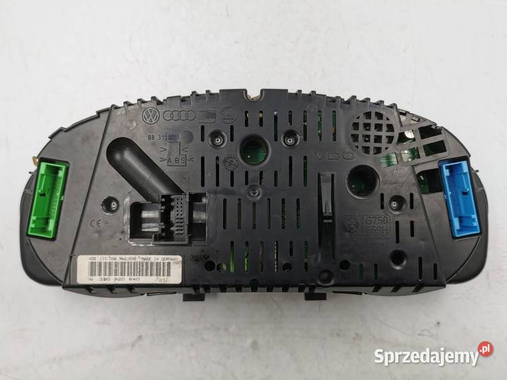 Licznik Zegary VW Passat B5 28 V6 3B0920840