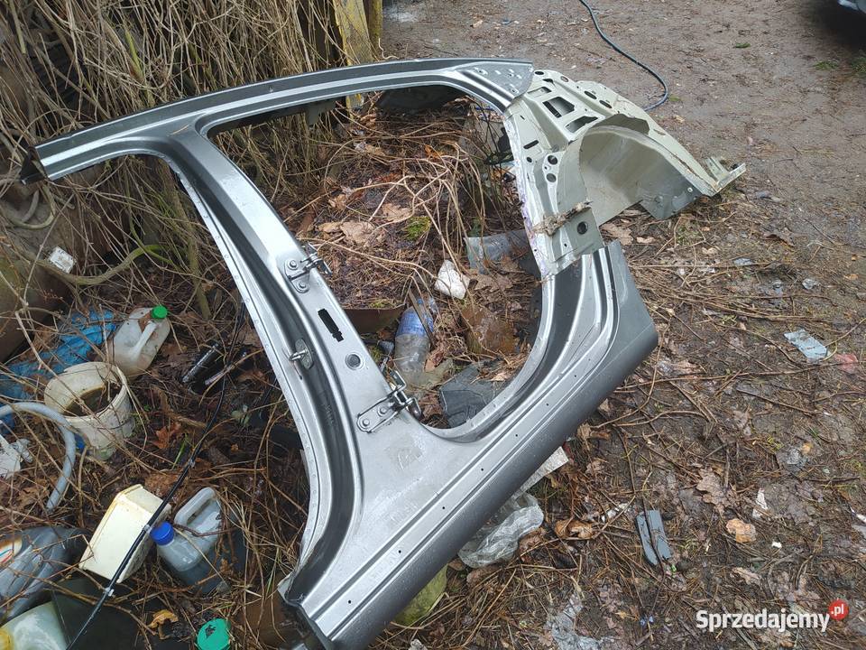 Opel Insignia B HB 17 słupek i próg lewy Skarżysko-Kamienna sprzedam