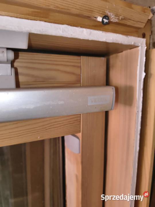 Okna dachowe Velux z regulacją demontaż Głowno