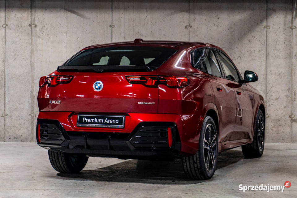 BMW iX2 iX2 eDrive20 Dostępne ręki BMW