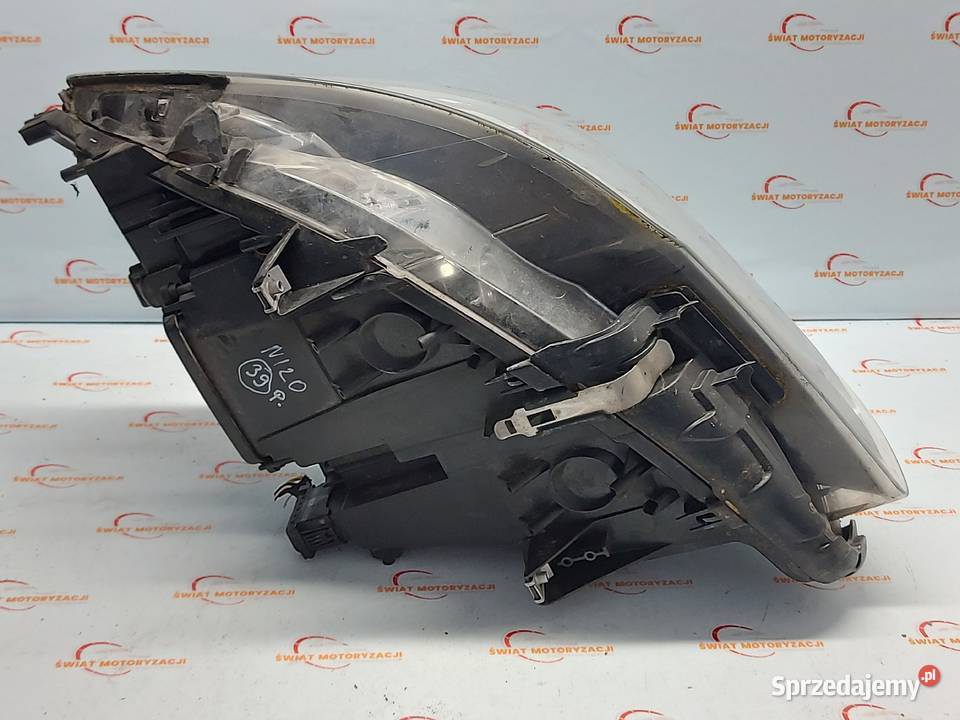BMW F10 10r lampa prawa przód 7203242 ANGLIK osobowe