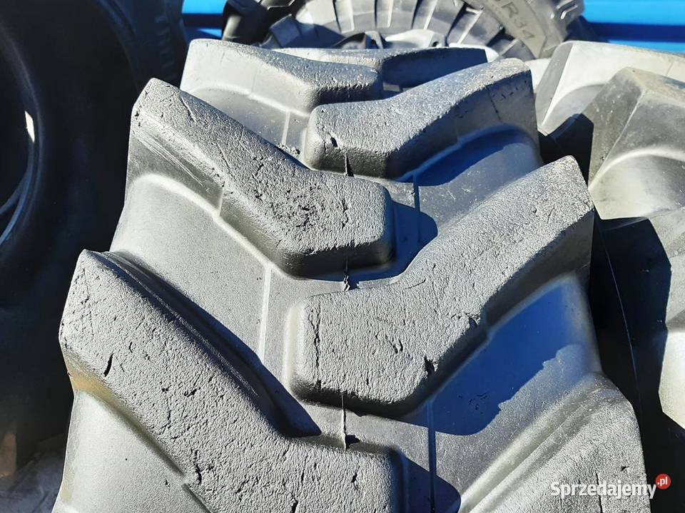 2xOpona używana 4008024 1558024 40080R24 CAMSO Zaścianki