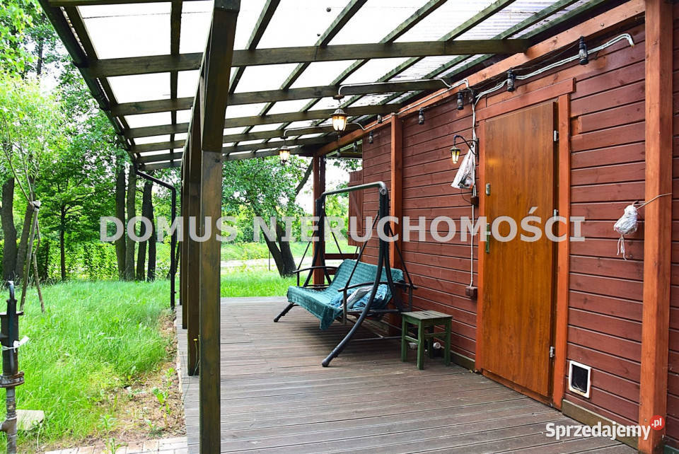 sprzedaży działki Królewo 1715m2