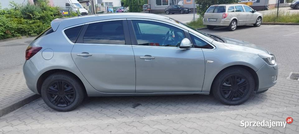 Sprzedam Opel Astra J 17CDTI manualna Namysłów