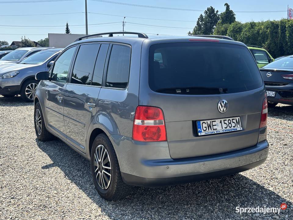Volkswagen Touran 7 osobowy Paniówki