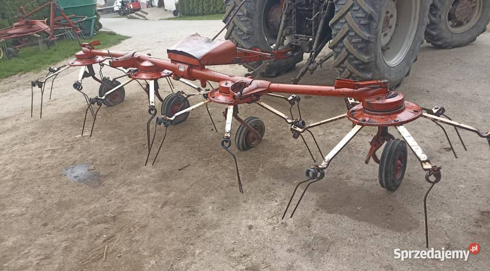 Przewracarka przetrząsacz karuzelowy DeutzFahr Pisarzowa