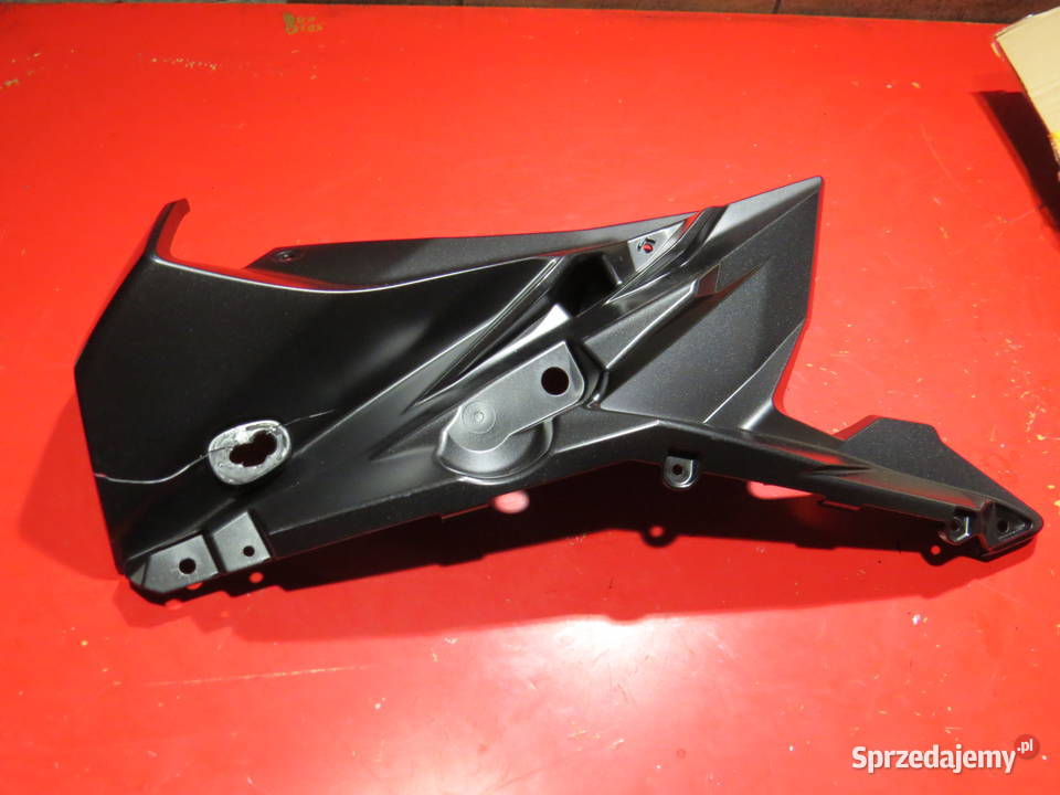 SUZUKI GSX 1000 GT GSX1000GT 2024 bok boczek