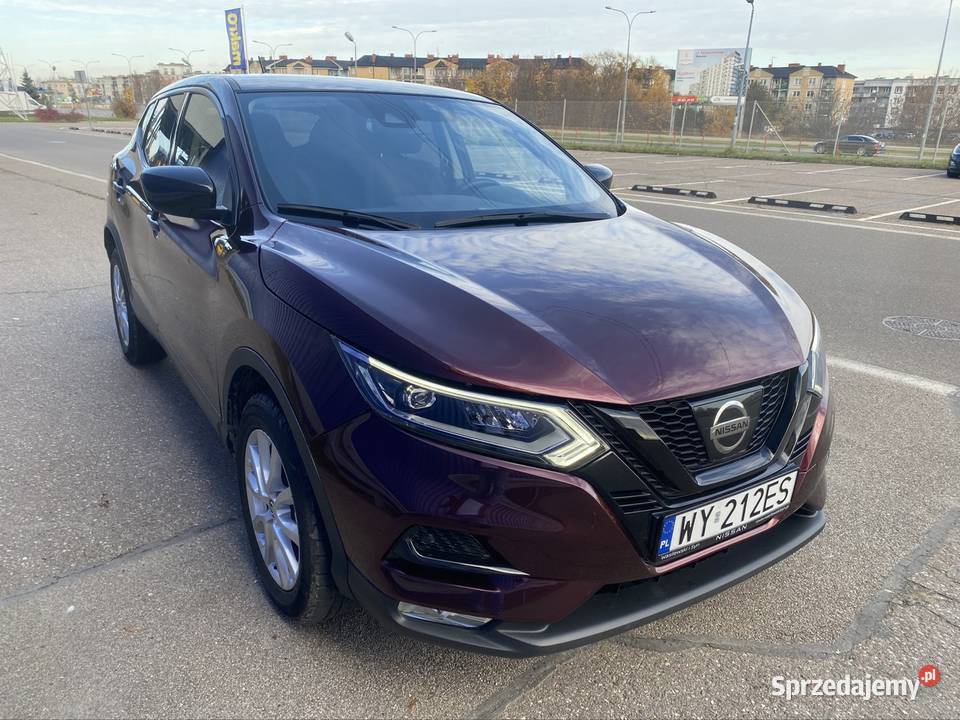 Piękny Nissan ROGUE indywidualny 4x4